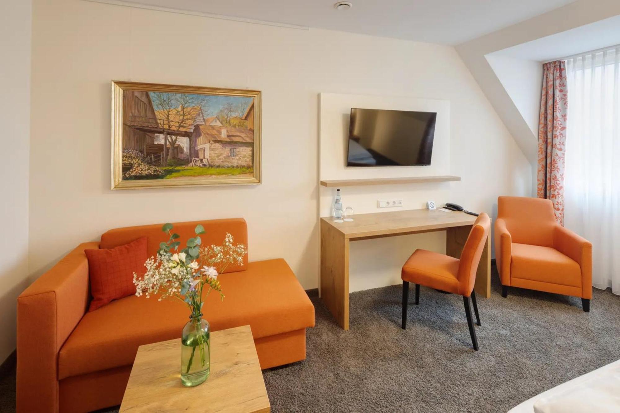 Landhotel Steigenhaus Untermunkheim Exteriér fotografie